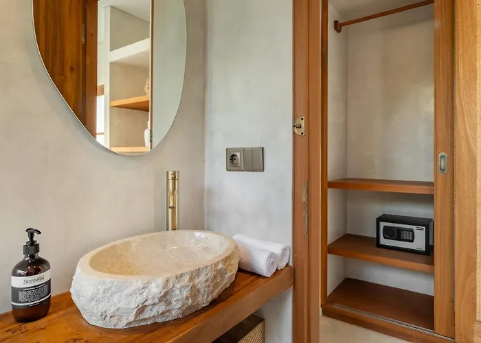 Alma Bingin Boutique Hotel *